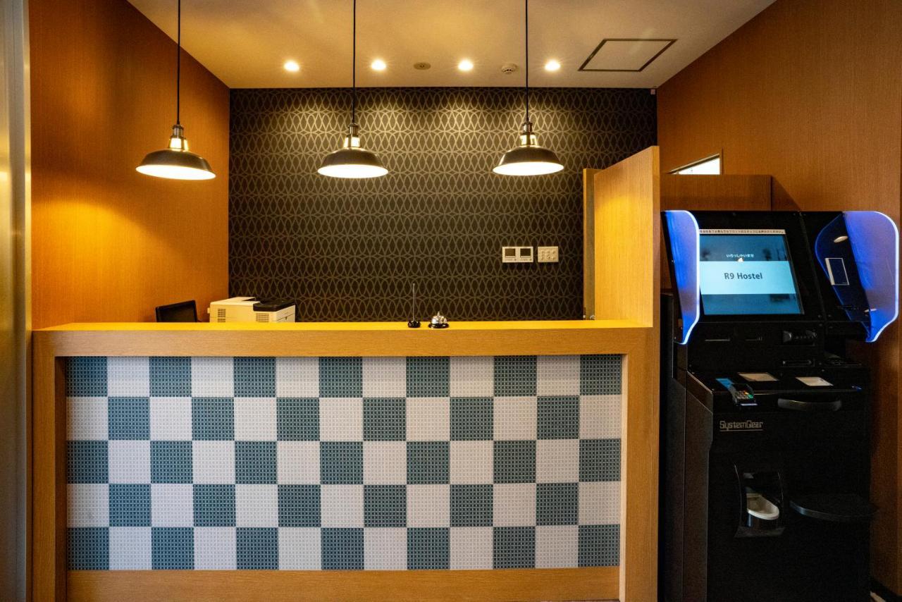 R9 Hostel Tochigi Ekimae - Male Only Екстер'єр фото